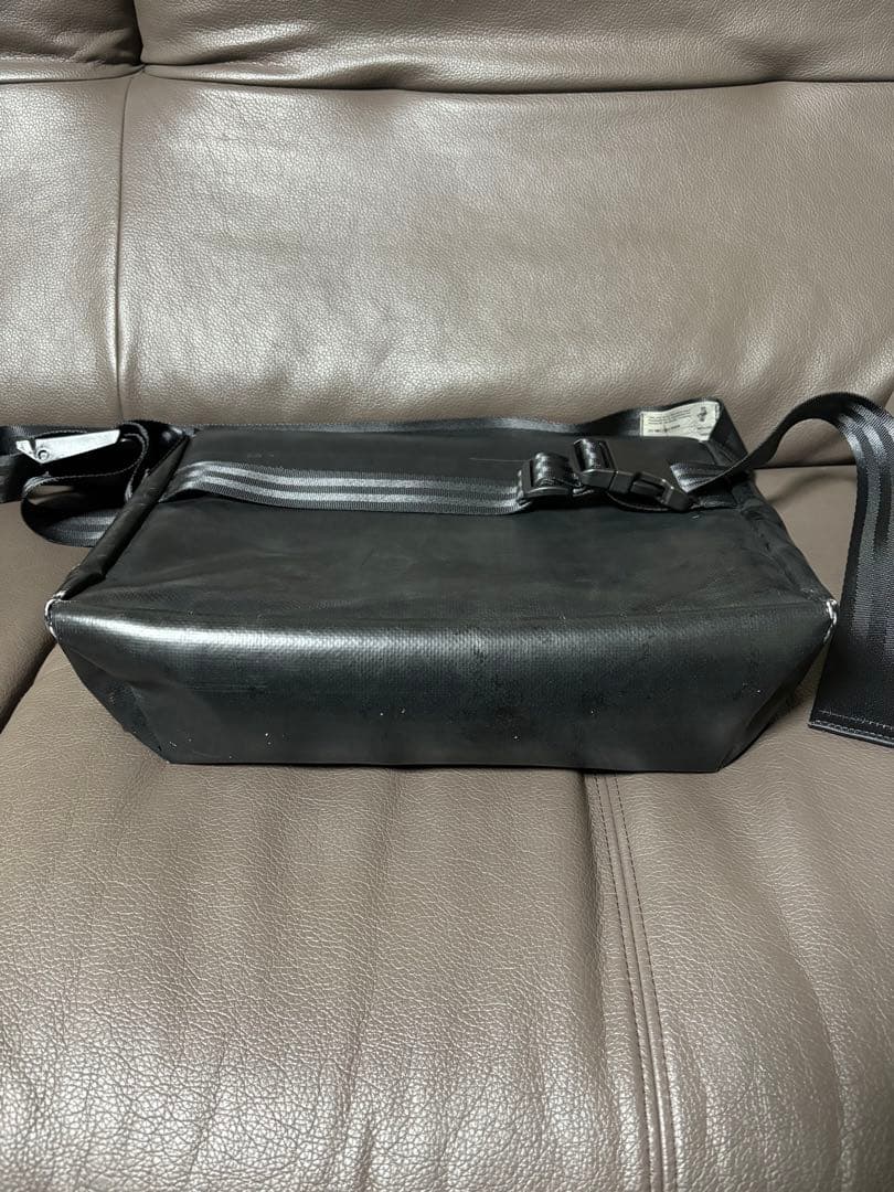 フライターグ　FREITAG F712 DRAGNET F-CUT