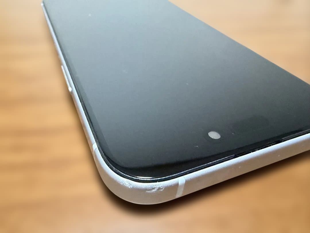 極美品iPhone15　SIMフリー　128GB