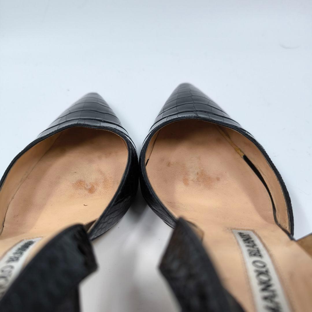 【マノロブラニク】パンプス 22.5 クロコ型押し ポインテッドトゥ 黒 ヒール