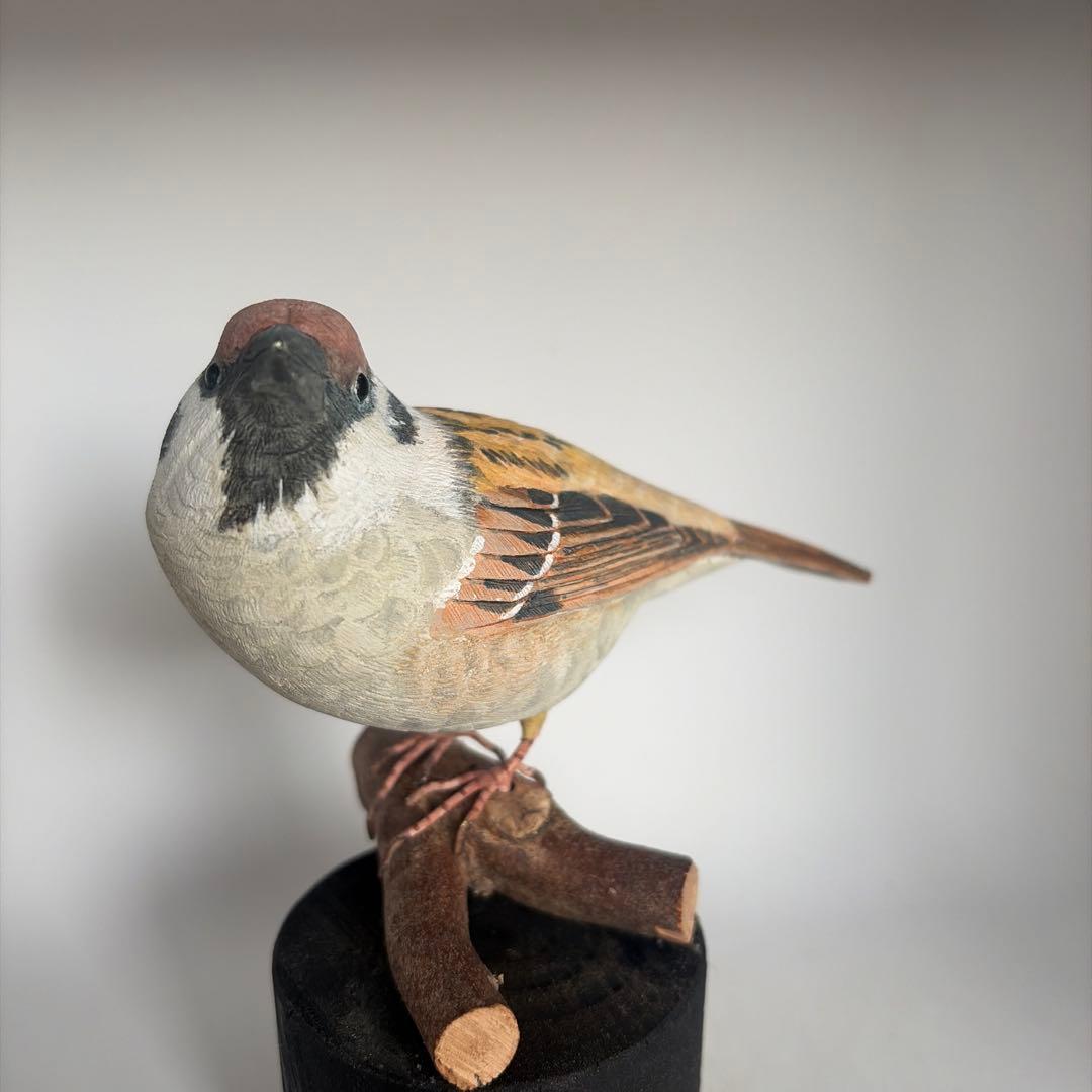「スズメ」 バードカービング　野鳥彫刻 木彫りの野鳥 リアル野鳥