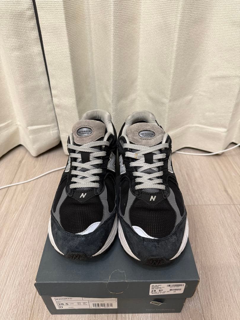 靴 New Balance M2002RXD