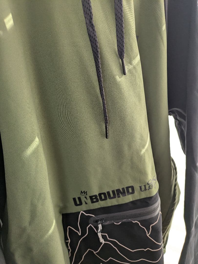 686 スノーボードウェア　パーカー　防水