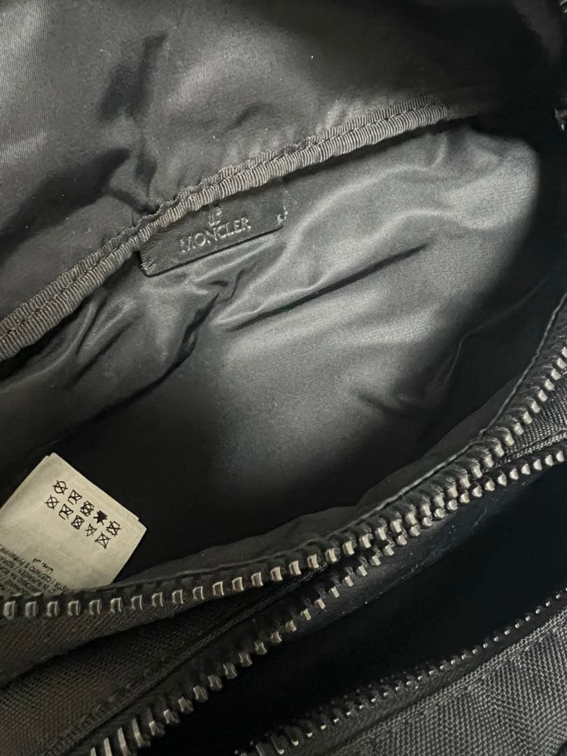 MONCLER モンクレール Durance ベルトバッグ ボディバッグ 巾着付