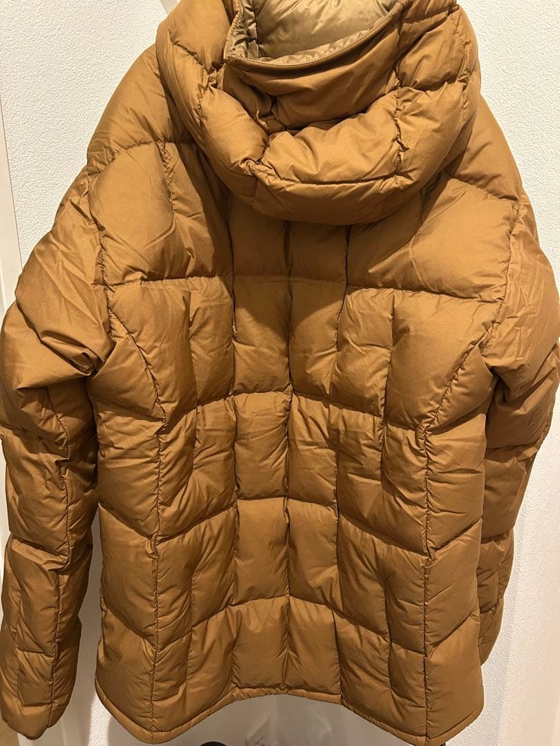 【新品】モンベル　ネージュダウン パーカ Men's ブラウン　Lサイズ