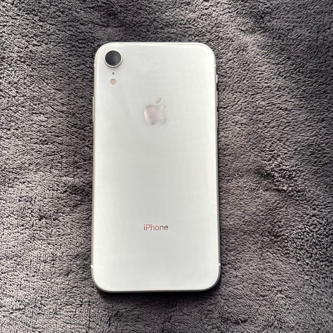 Apple iPhone XR ホワイト 64ギガ