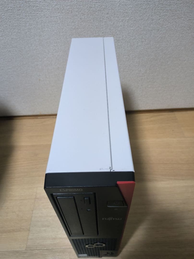 Windowsデスクトップ Fujitsu ESPRIMO PC i7 6th SSD win11