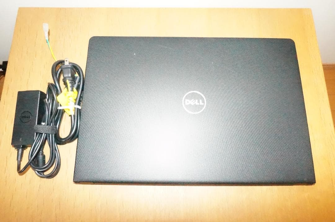 DELL windows11 Vostro15 15.6インチ i5 8世代
