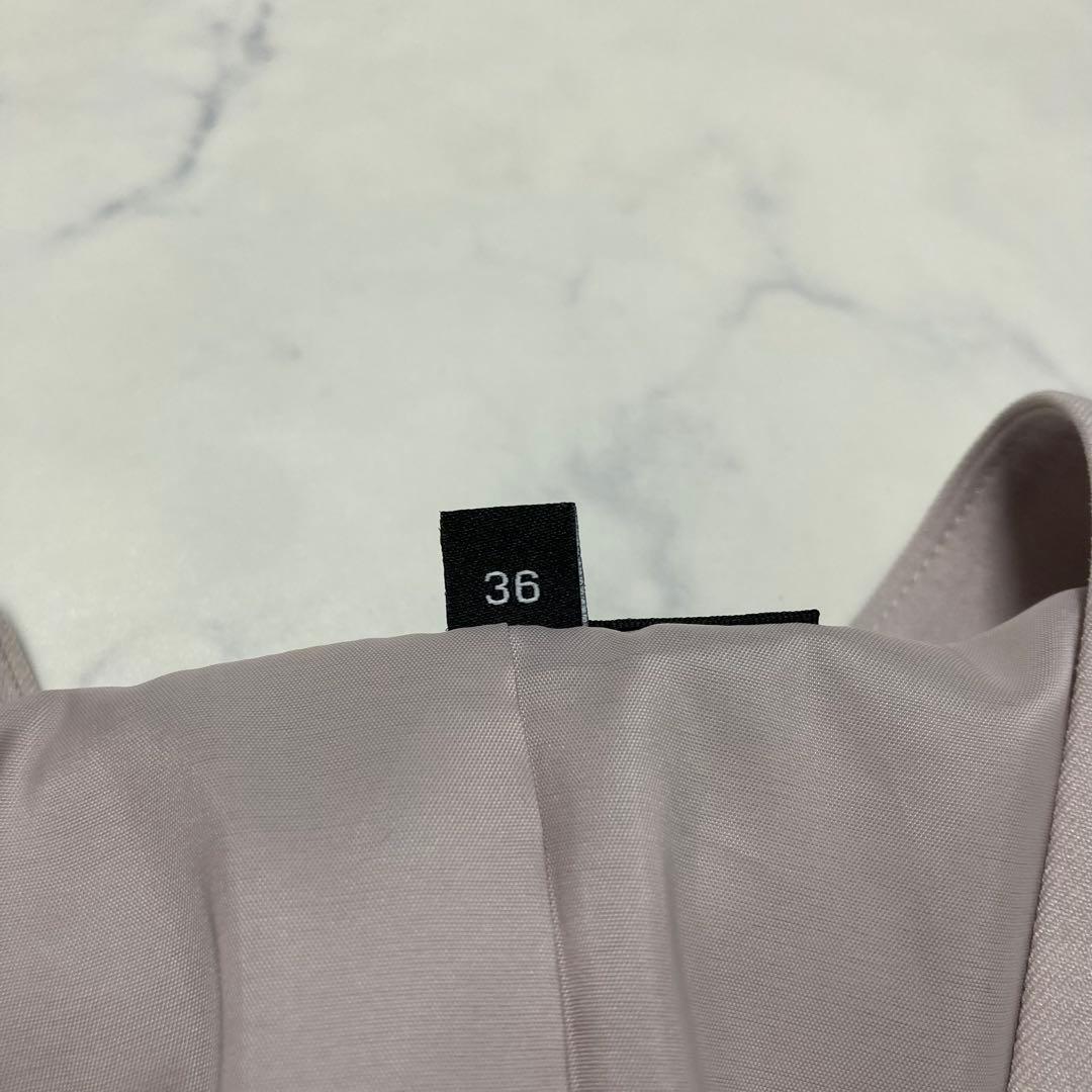 美品　インディヴィINDIVI ノーカラーパンツスーツ　ベージュ系　サイズ36