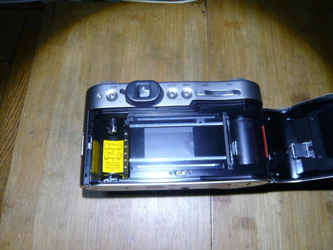 ジャンク　ドイツ製　ローライ　Rollei ３５T 　QZ　フィルムカメラ　現状