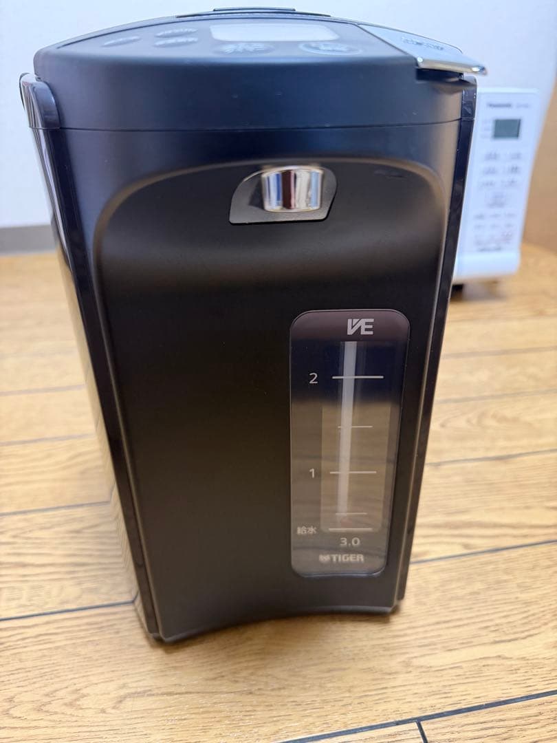 美品 2023年製 タイガー 電気ポット 蒸気レス VE とく子さん 3.0L