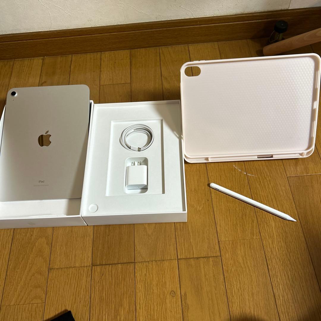 Apple iPad 10.9インチ 第10世代シルバー ケース、タッチペン付