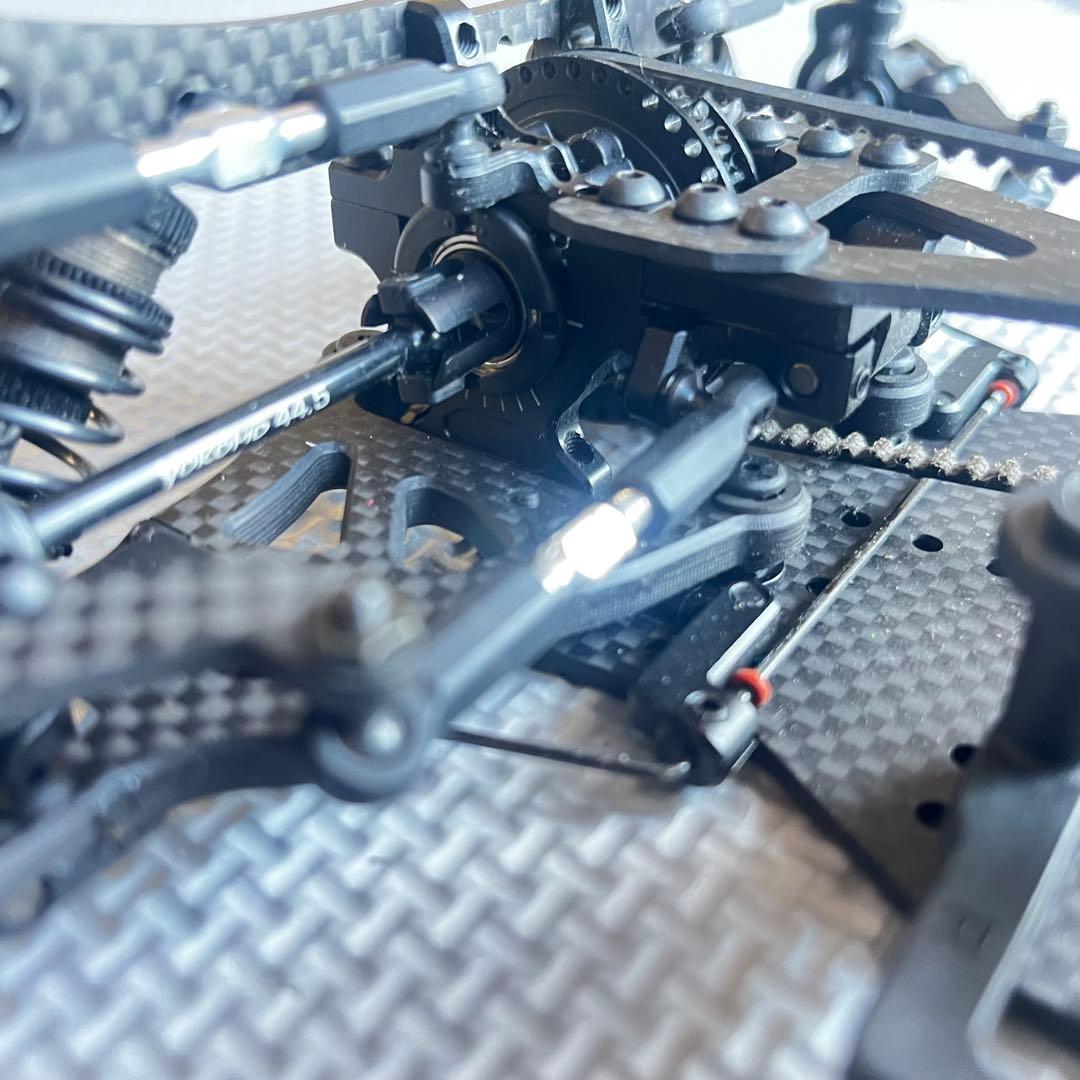 ヨコモ　BD11 シャーシ