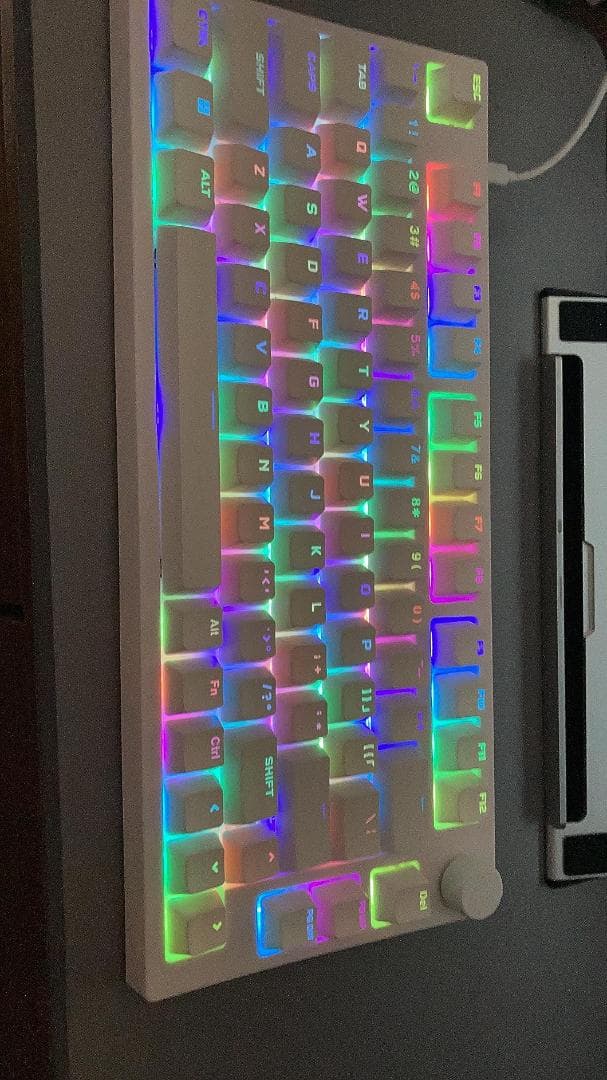 80キー メカニカルゲーミングキーボード 75 ホットスワップ 3接続モード