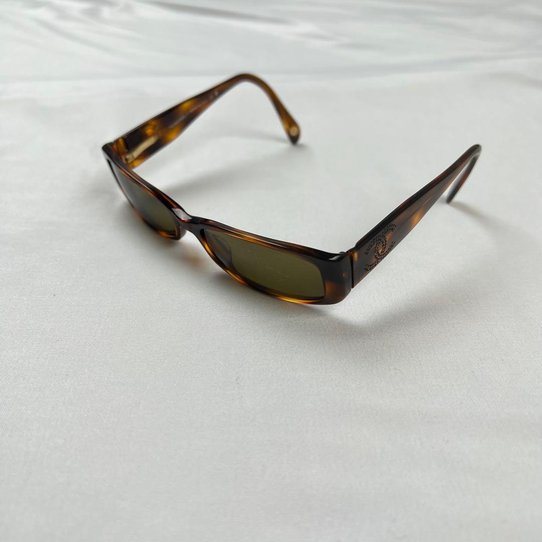 小物 CHANEL Cocomark tortoiseshell sunglasses