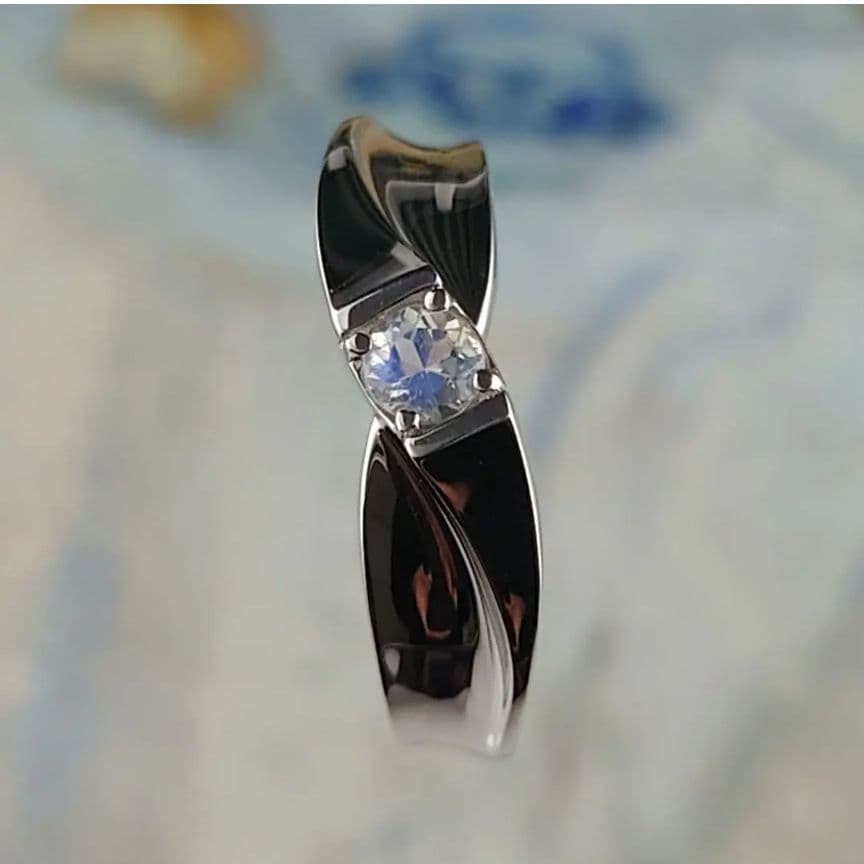 ゆきざき Ptムーンストーンリング プラチナ