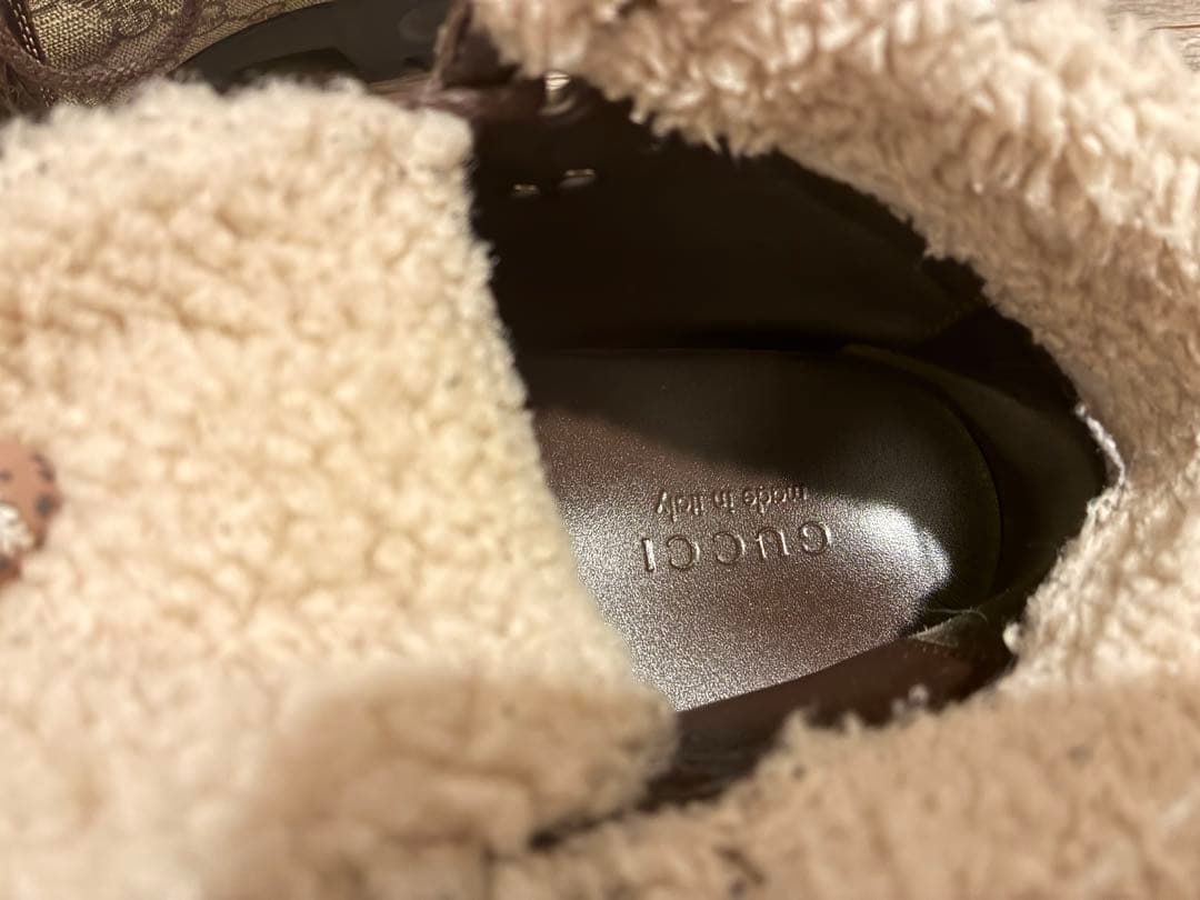 GUCCI ファー付きブーツ 7