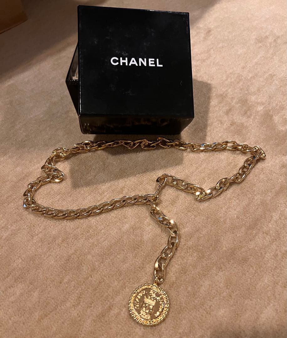 CHANEL チェーン