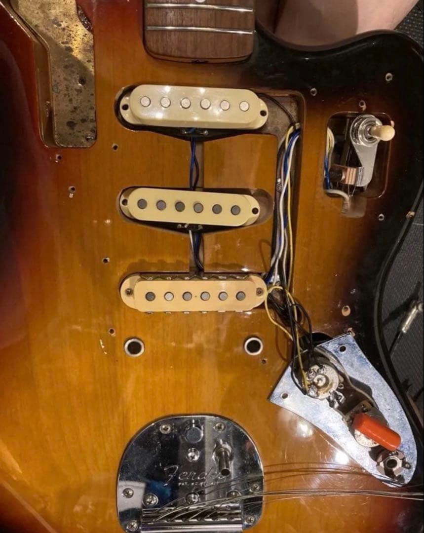 Fender Jaguar エレキギター