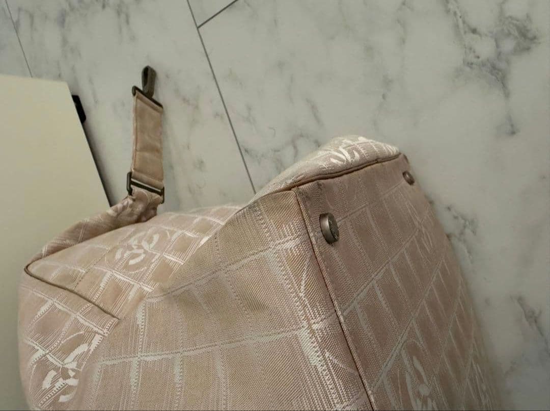 と*こ様 シャネル　ボストンバック　ニュートラベルライン