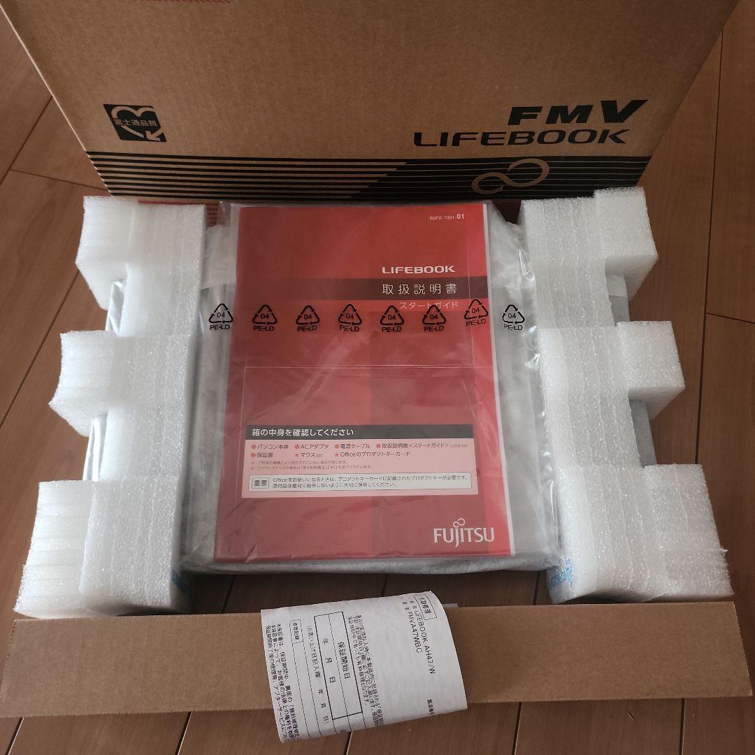 FUJITSU　FMV LIFE BOOK ノートパソコン