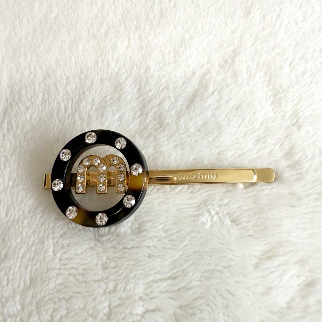 レア　美品　miumiu ミュウミュウ　べっ甲　ラインストーン　ロゴ　ヘアピン