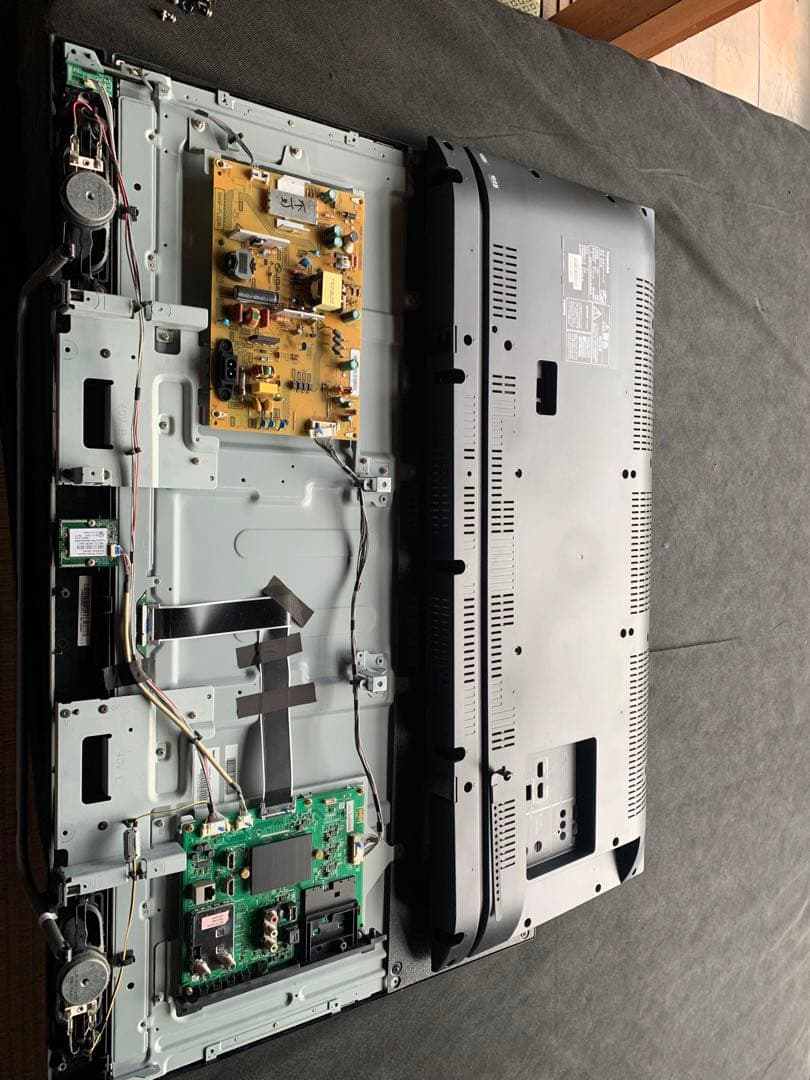 東芝 40V型フルハイビジョン液晶テレビ REGZA 40V30基盤セット