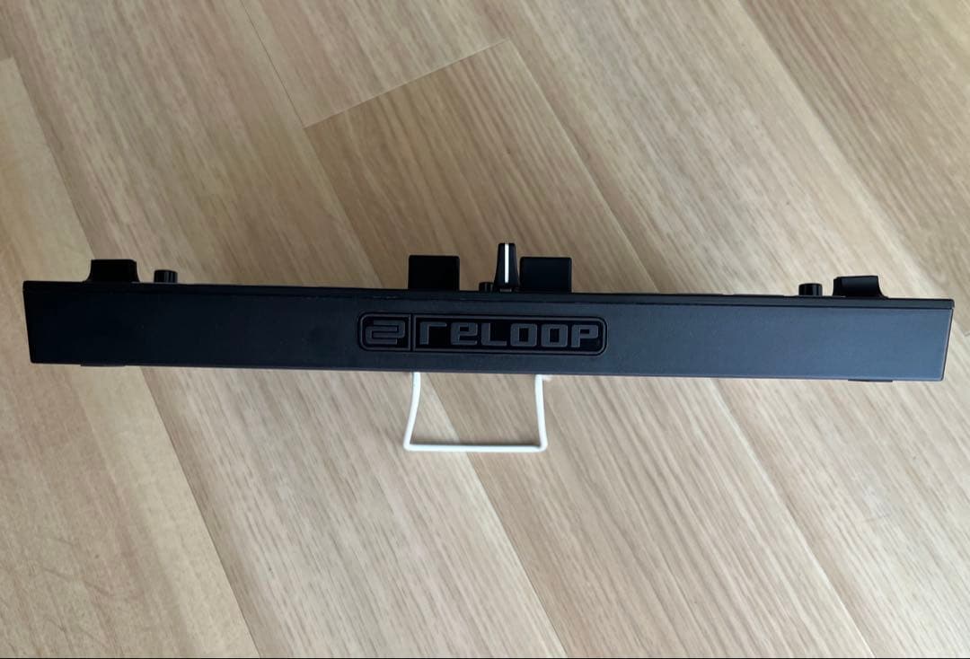 ③Reloop Buddy DJコントローラー