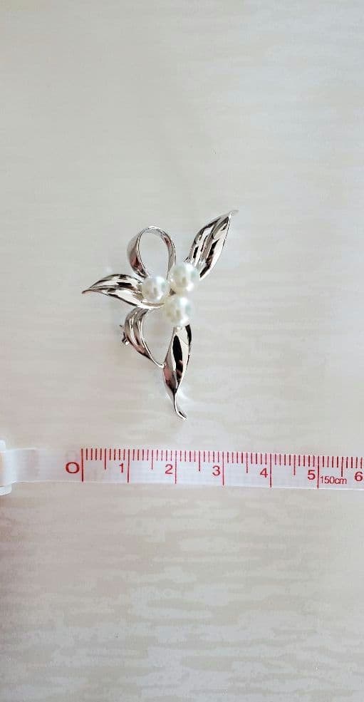 MIKIMOTO ミキモト　真珠 パール ブローチ 3珠