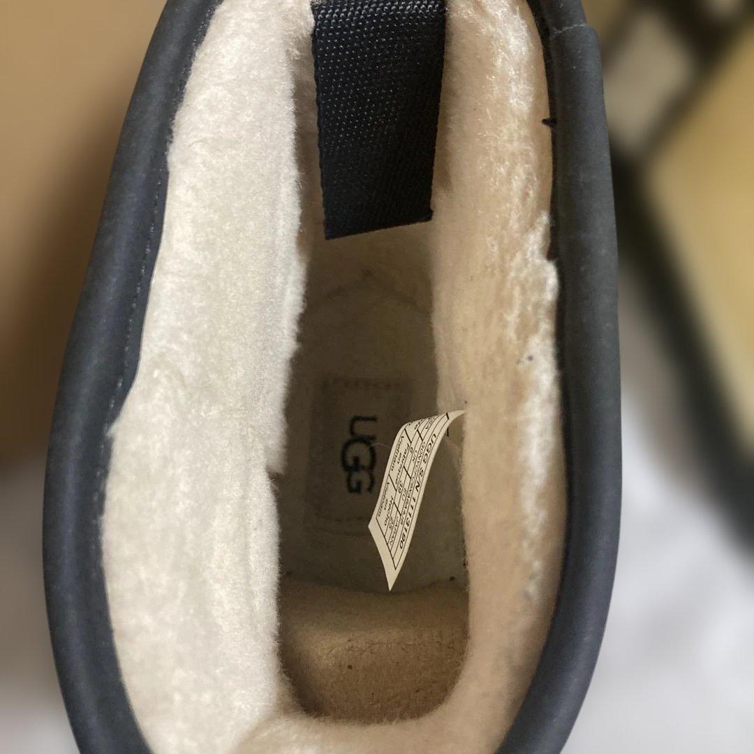 UGG クリーム色 ショートブーツ　レインブーツ