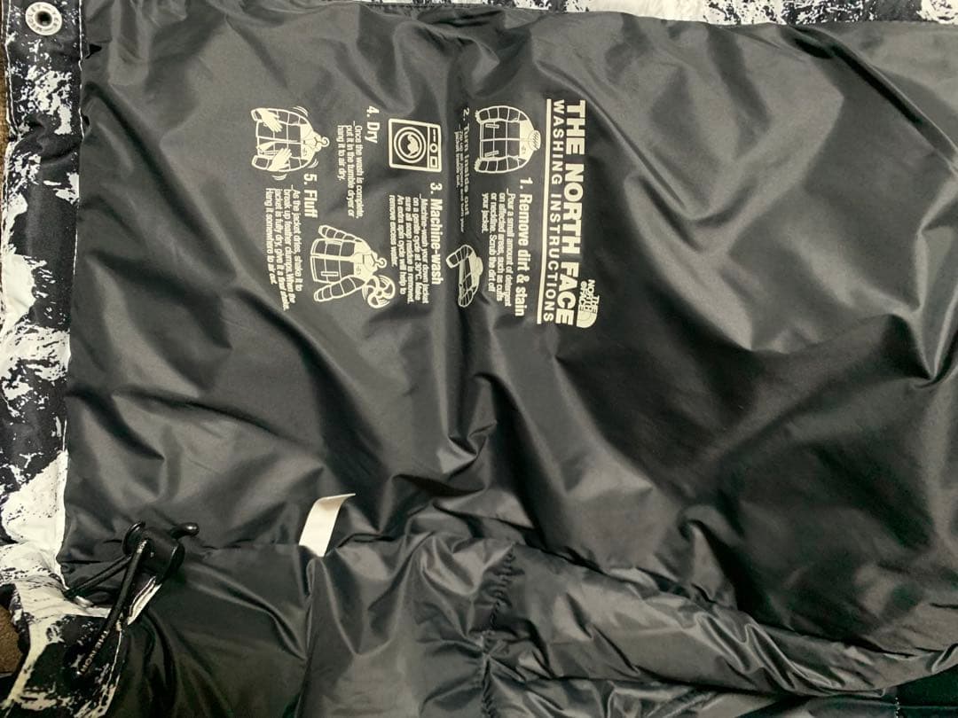 韓国限定　ノベルティチャレンジエアーダウンジャケット