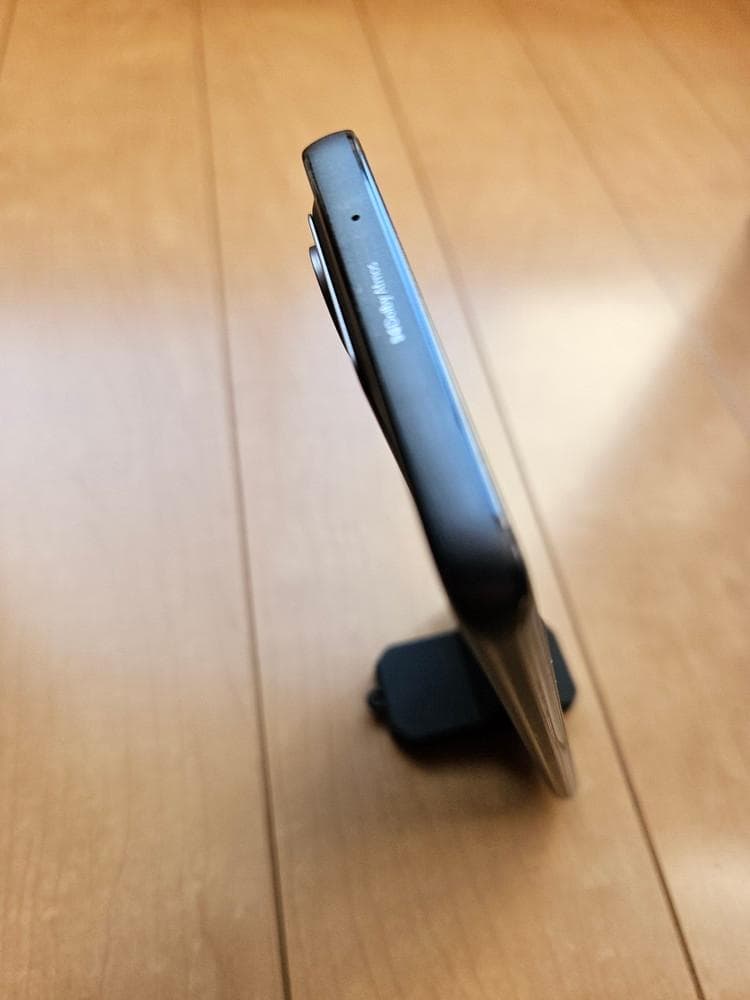 【訳アリ】motorola edge40 neo Black