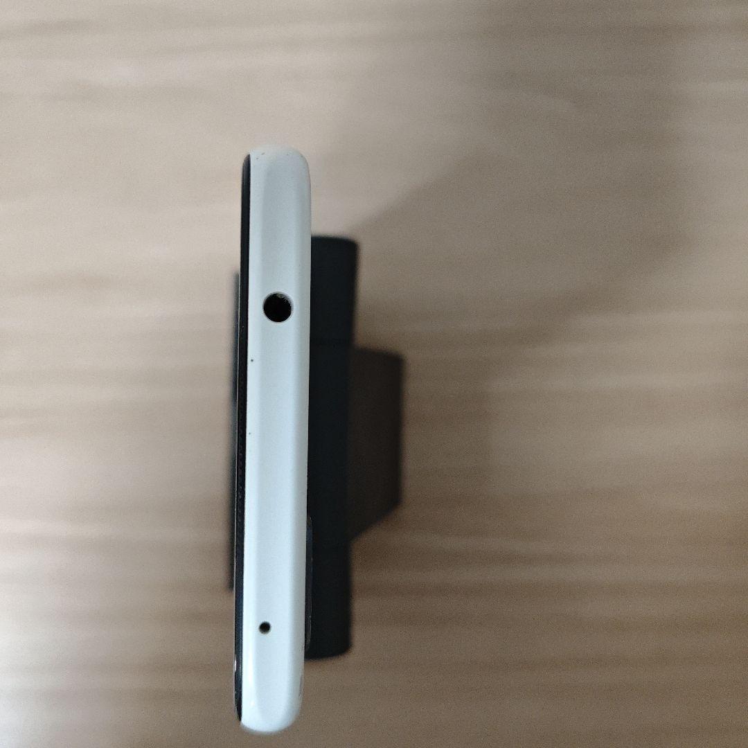 楽天BIGs　楽天ビッグs　スマホ本体　ホワイト