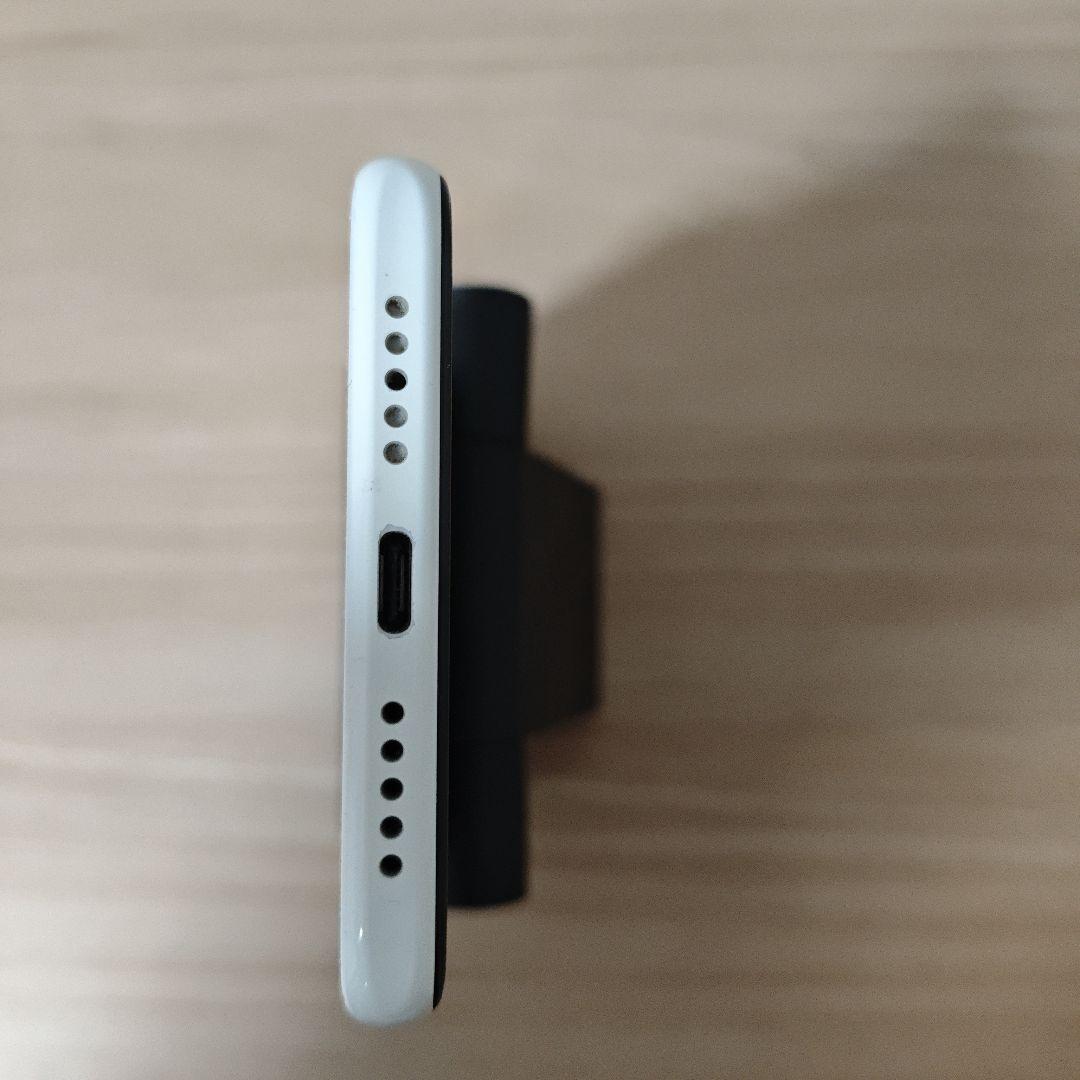 楽天BIGs　楽天ビッグs　スマホ本体　ホワイト