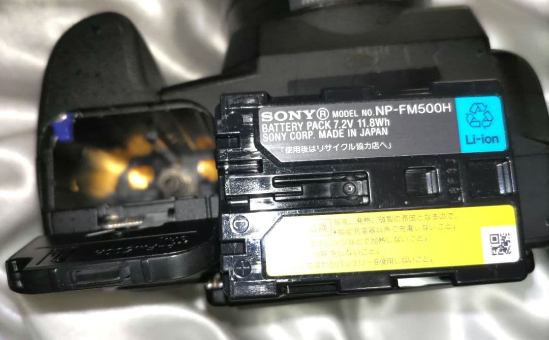 SONY α350 CCD 1400万画素 アルファ ストロボレンズ付 ソニー