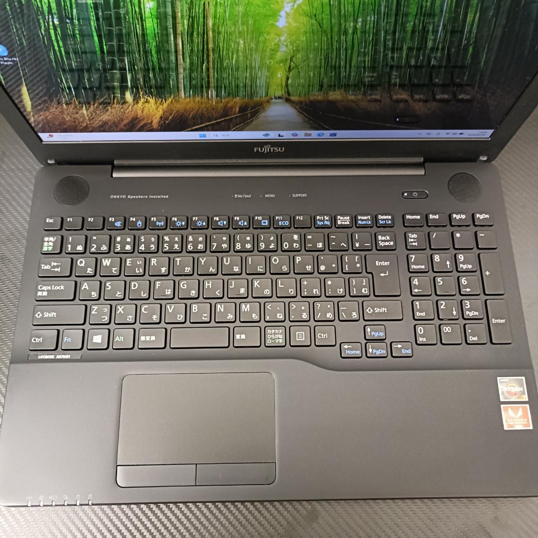 ノートPC Windows11 Ryzen7 SSD メモリ8GB 富士通 黒