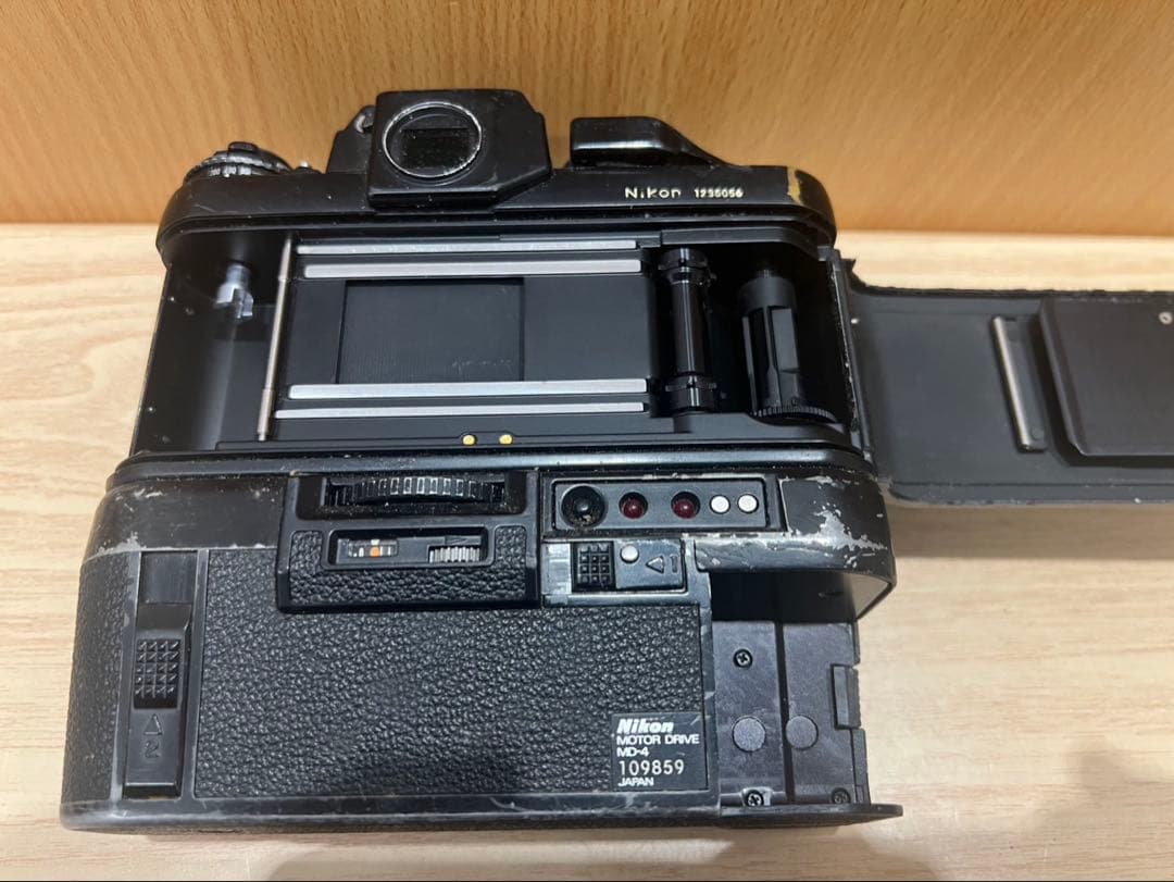 Nikon F3 アイレベルファインダー + MD-4 一眼レフ フィルムカメラ