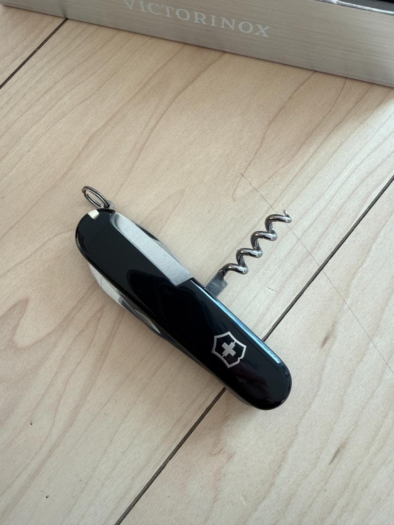 RICHARD MILLE リシャールミル VICTORINOX ノベルティ