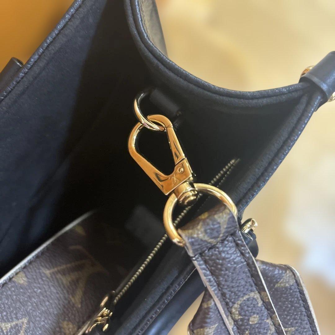 LOUIS VUITTONモノグラム LVショルダーストラップ