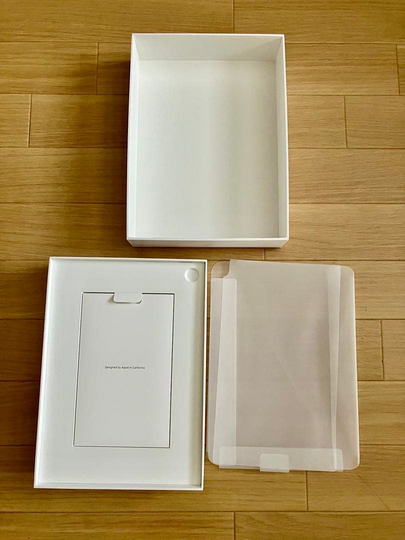 【新品未使用】iPad第10世代 シルバー 本体+豪華フルセット