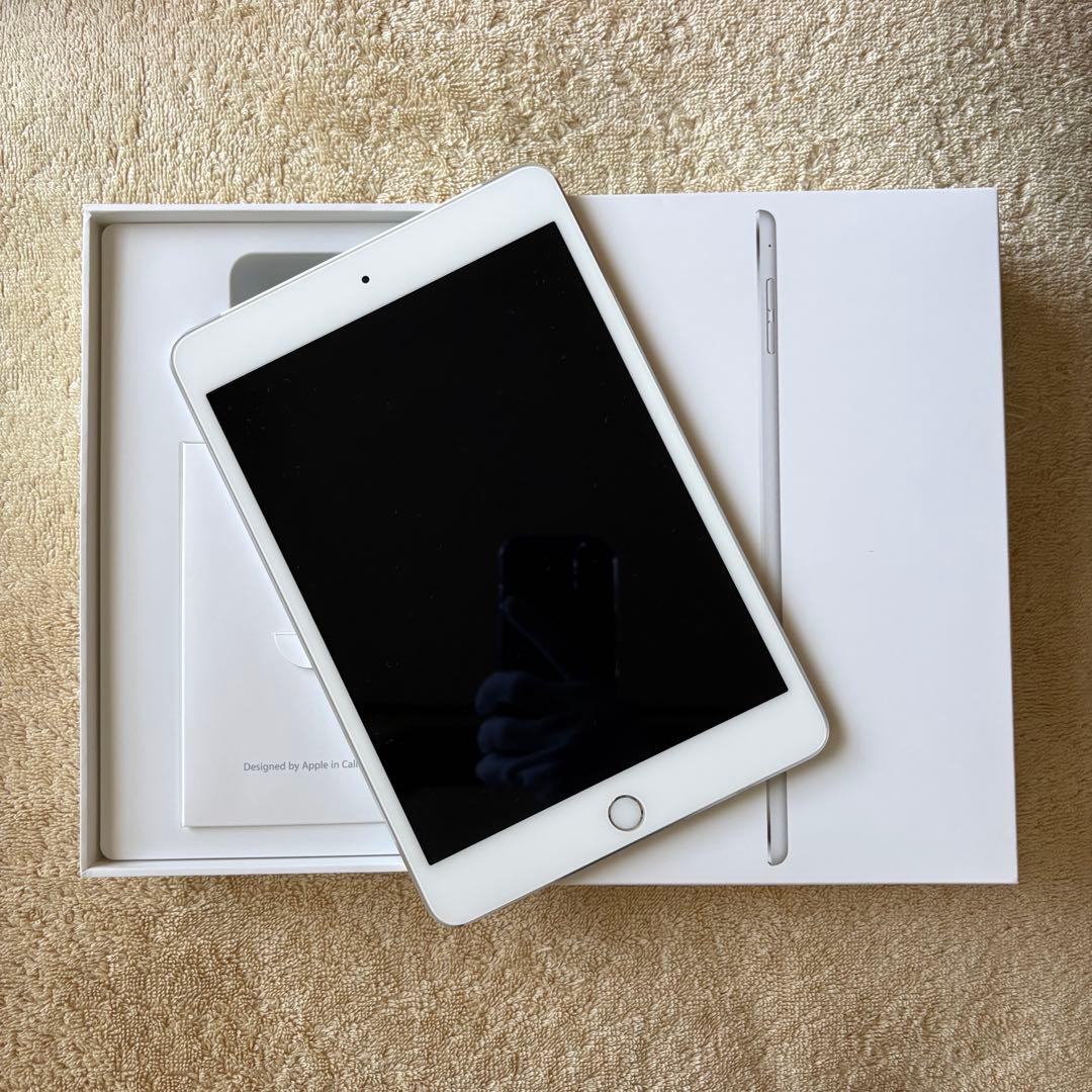iPad mini 4 128GB Wi-Fi cellular シルバー