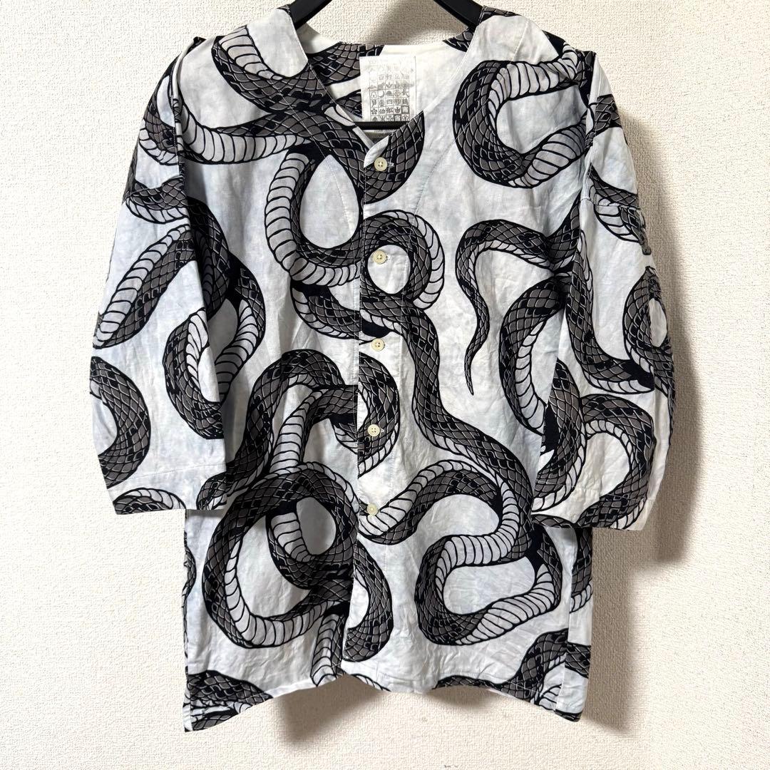 BUENA VISTA 宵々祇園 鯉口シャツ 蛇柄 M 白黒