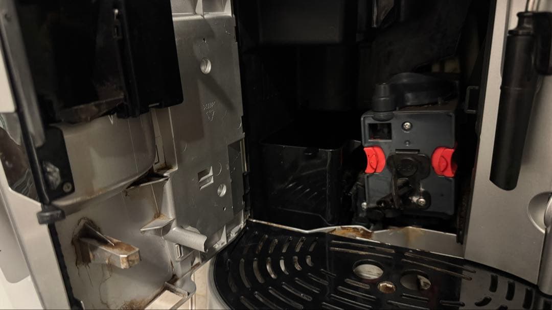 Delonghi 全自動エスプレッソマシン マグニフィカ　ESAM-1200SJ