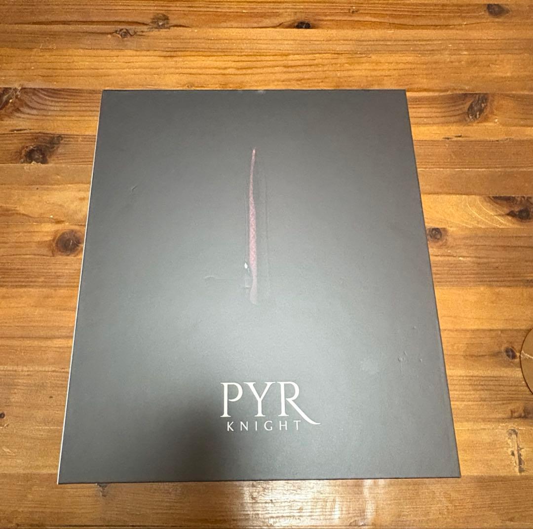 ✴︎美品✴︎パイラナイト　PYR KNIGHT 美顔器　動作確認済　シリアルNo.有