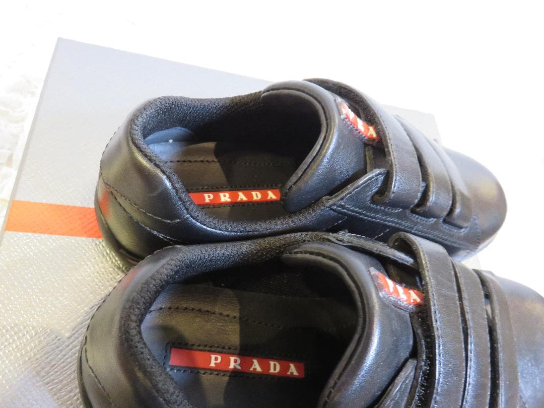 PRADAキッズスニーカーPRA-003 未使用【真夏の大感謝★大SALE！】
