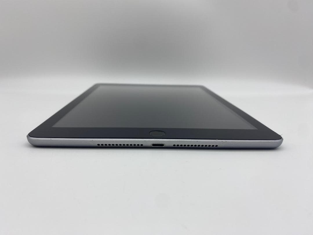 021 iPad 第６世代 9.7インチ 128GB スペースグレイ/Wi-Fi