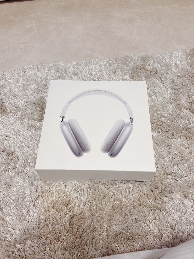 AirPods MAX シルバー