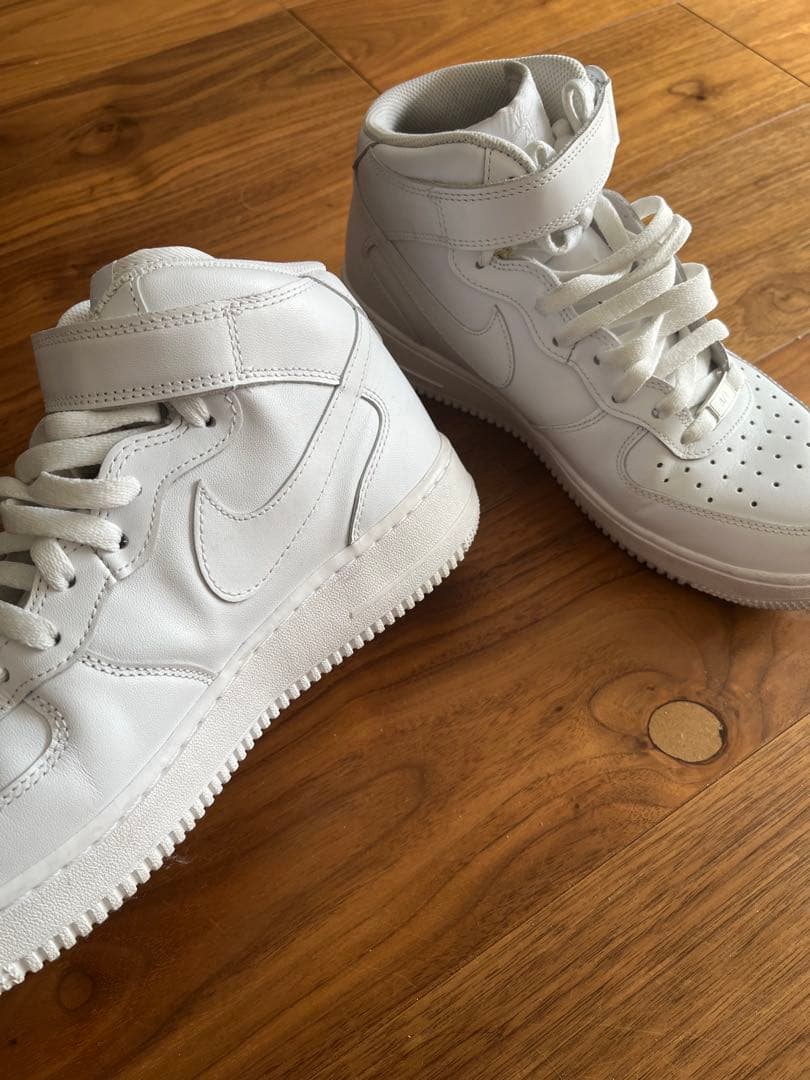 【美品】Nike Air Force 1 Mid ホワイト
