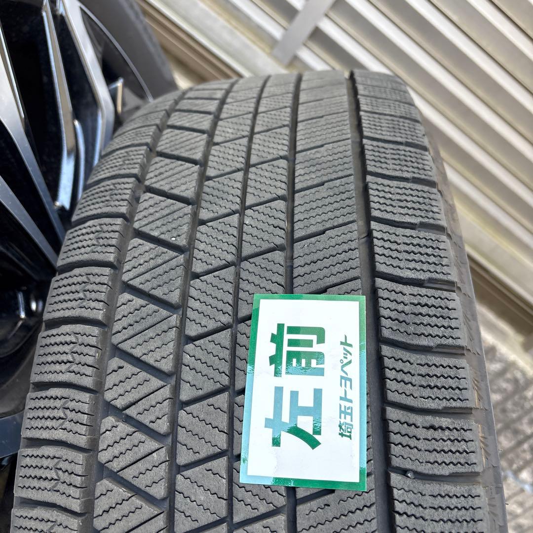 備品:クラウンクロスオーバーアルミホイールスタッドレスタイヤ 225/55/19