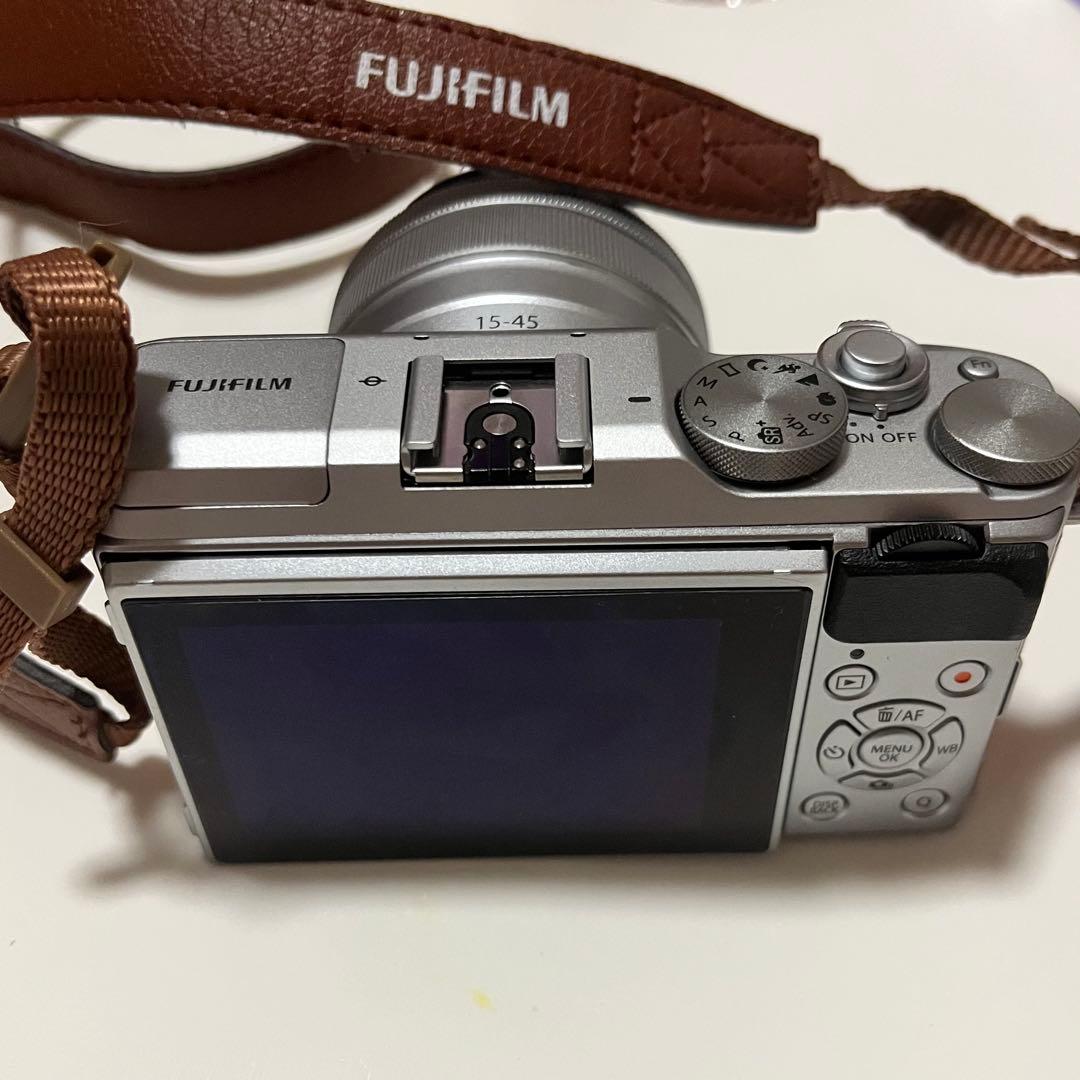 Fujifilm X-A5 ミラーレス一眼 ブラウン
