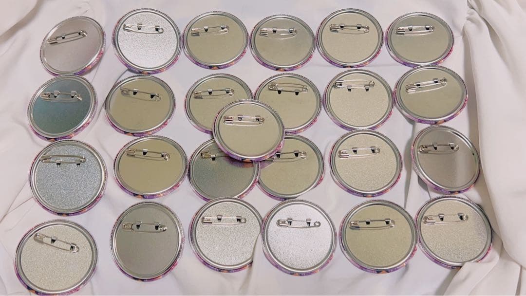 う*須様 小豆沢こはね 缶バッジ 25個セット♡